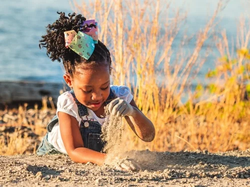 Rüyada Arkadaşının Kendini Kestiğini Görmek: Gizli Tehlike mi?