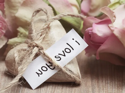 Rüyada Eve Ayakkabıyla Giren Yabancı: Gizemli Mesajlar