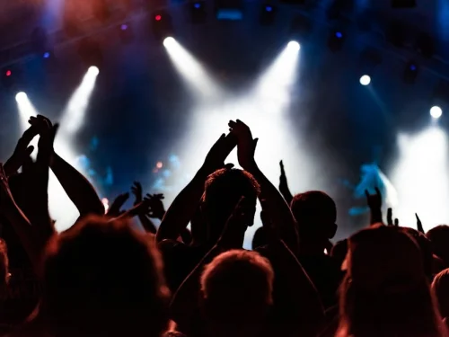 Rüyada Kuruyan Elin Sırrı: Bilinçaltının Çağrısı