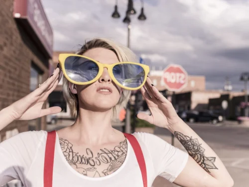 Rüyada Ölen Anne Kıyafet İstiyor: Gizemli Mesajın Sırrı