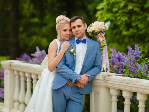 Rüyada Ölüden Gelen Gülüş: Huzur Mu, Uyarı Mı?