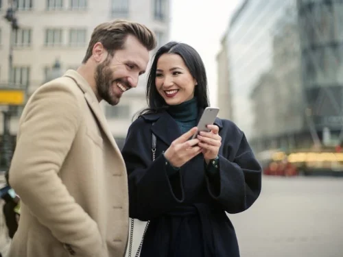 Rüyada Ölmüş Eşten Anahtar: Gizli Kapılar Açılıyor!